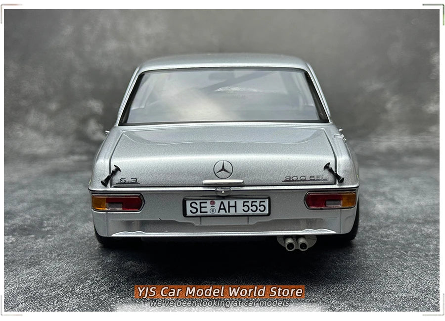 Mercedes-Benz 300SEL 6.8 (1971)