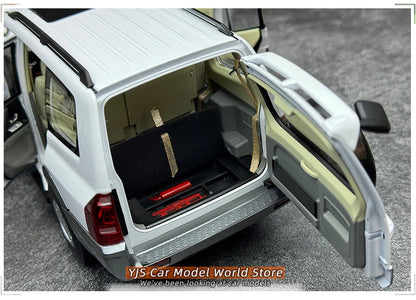 Mitsubishi Pajero V73