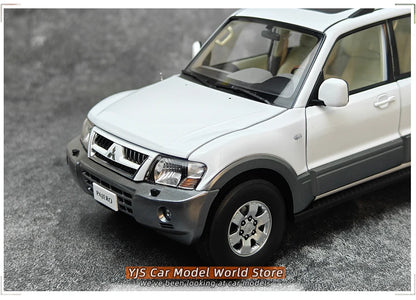 Mitsubishi Pajero V73