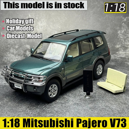 Mitsubishi Pajero V73