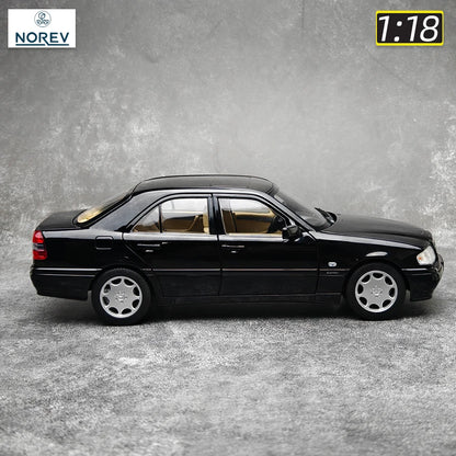 Mercedes-Benz C-Class W202 C200 (1997)