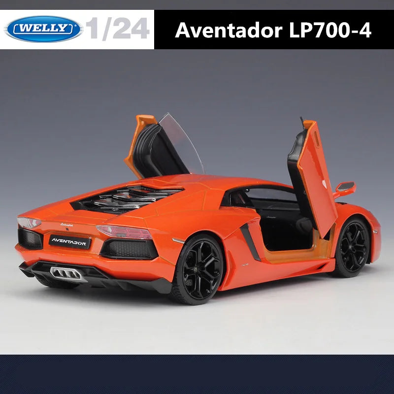 Lamborghini Aventador LP700-4