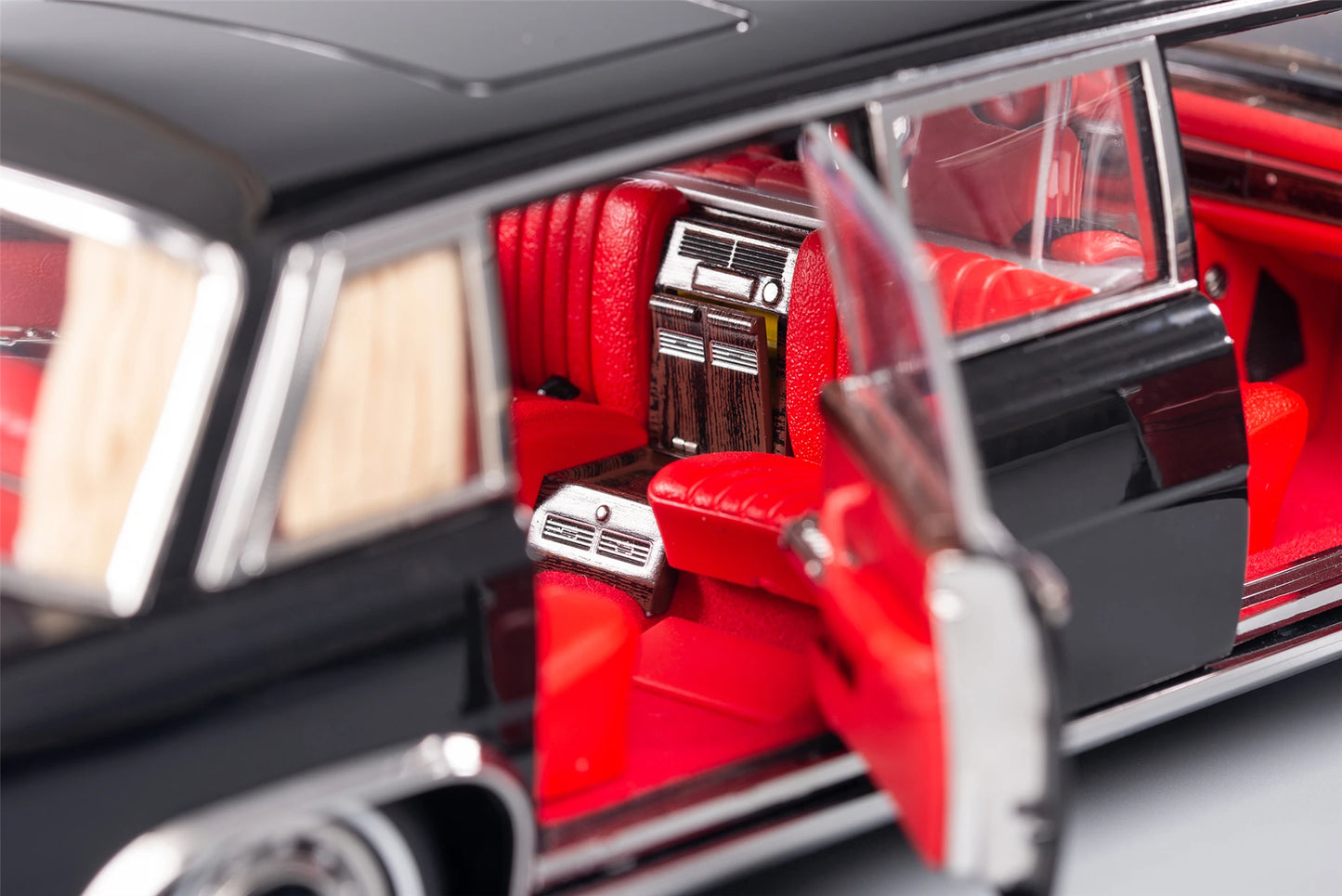 Mercedes-Benz 600 Pullman W100