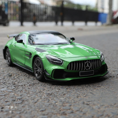 Mercedes-AMG GT R