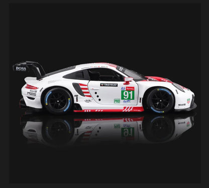 Porsche 911 RSR