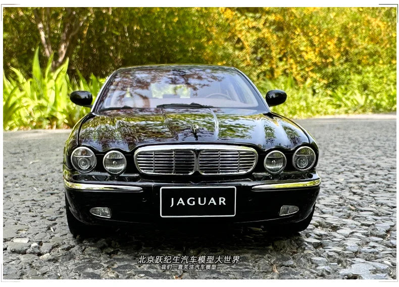 Jaguar XJ6 X350