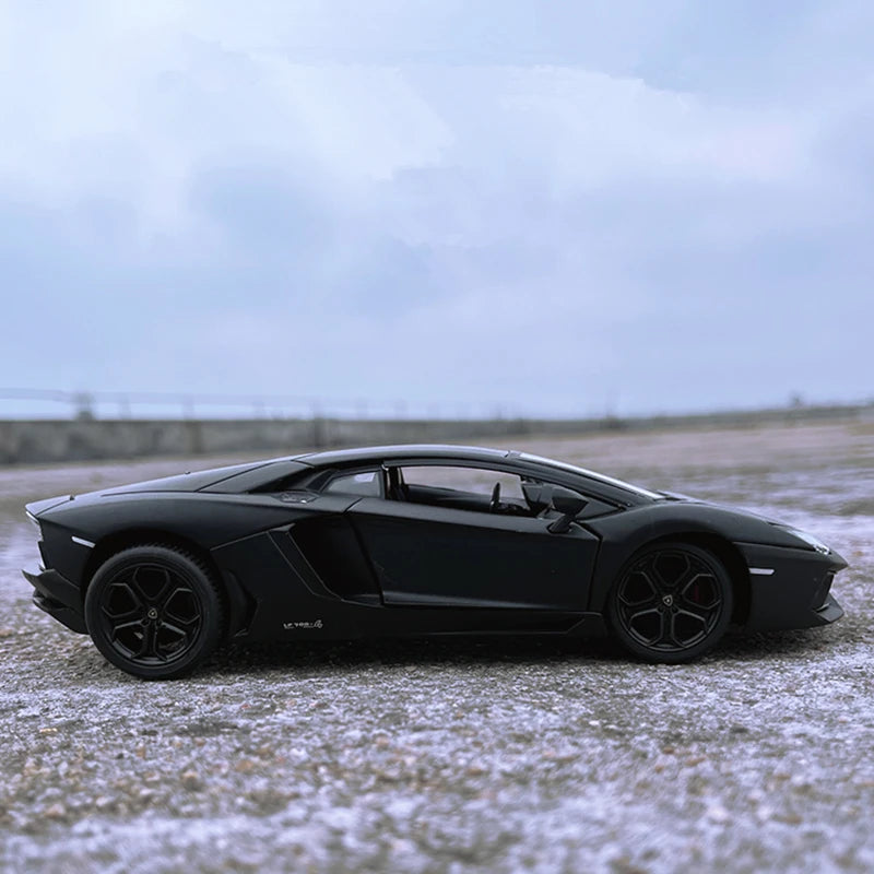 Lamborghini Aventador