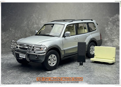 Mitsubishi Pajero V73