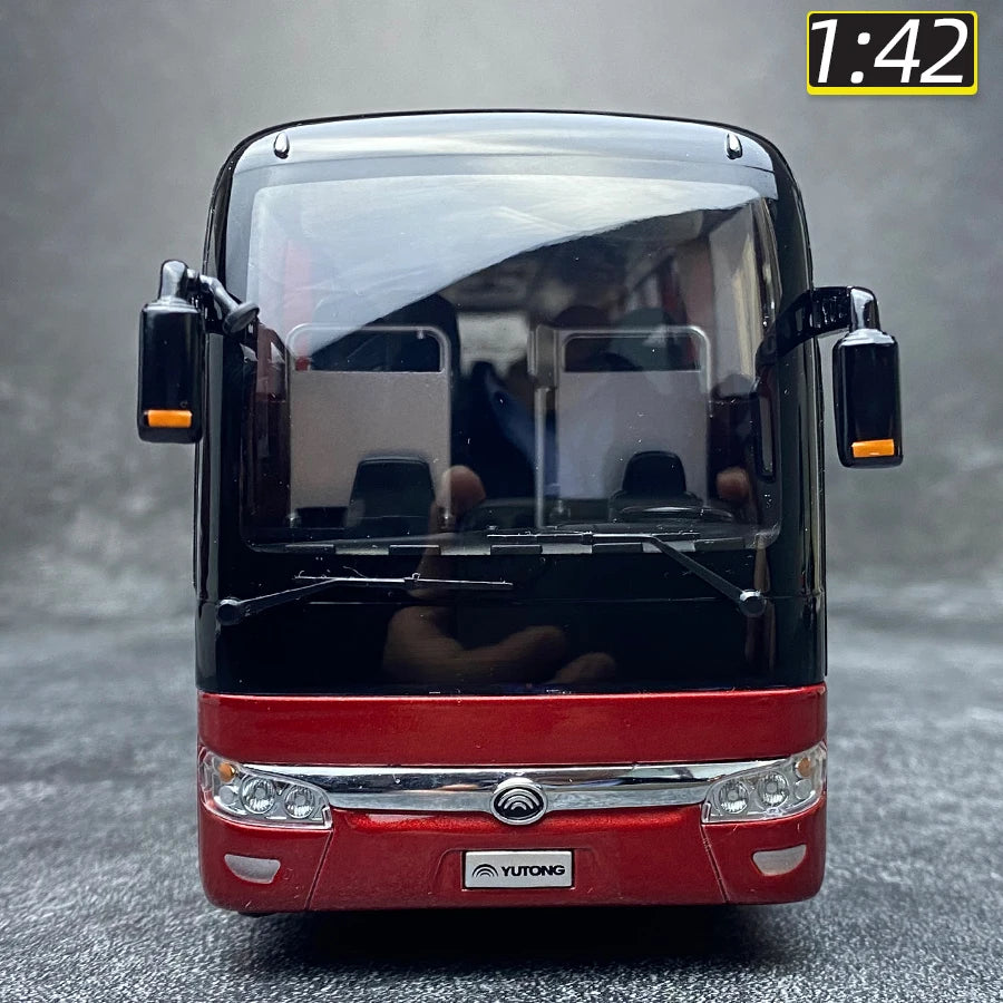 Yutong ZK6122H9 Bus-Luxury model