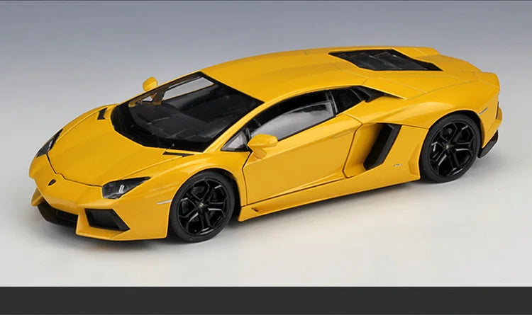 Lamborghini Aventador LP700-4