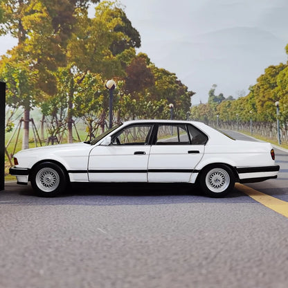 BMW 7 Series 730i E32 (1986)
