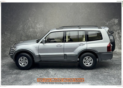 Mitsubishi Pajero V73
