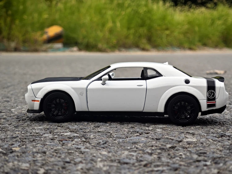 Dodge Challenger SRT Hellcat