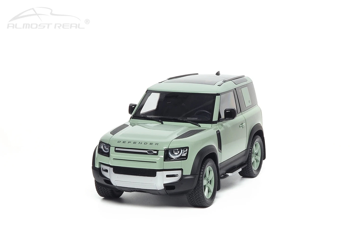 Land Rover Defender 90