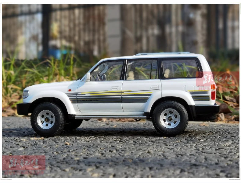 Toyota Land Cruiser LC80