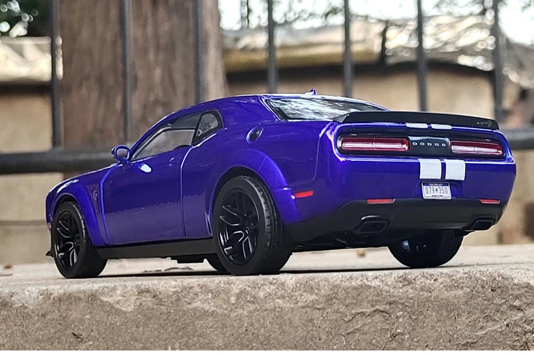 Dodge Challenger SRT Hellcat