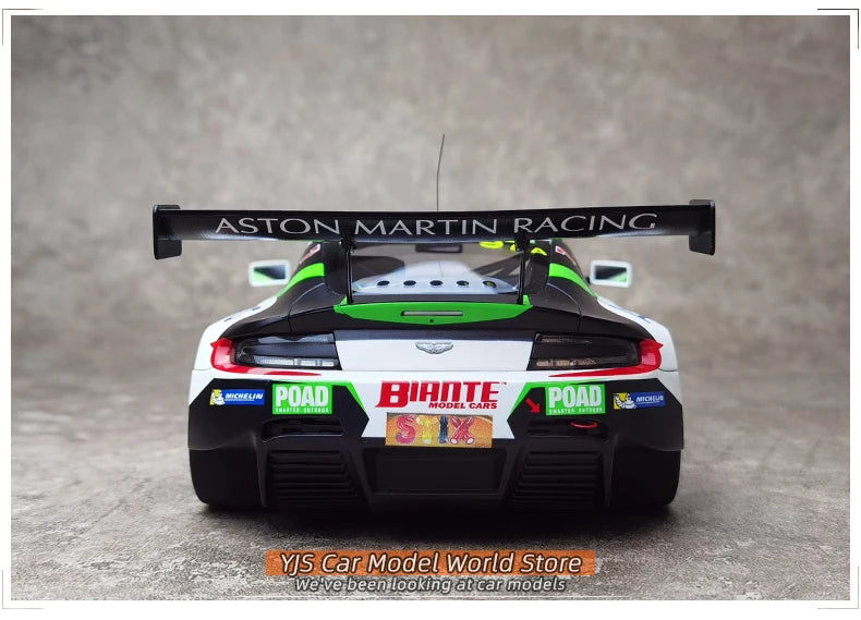 Aston Martin Vantage V12 Bathurst 12H 2015 #97