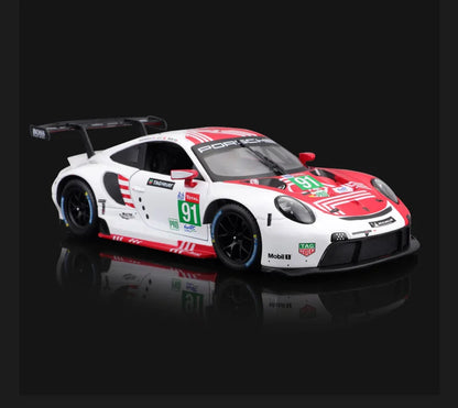 Porsche 911 RSR