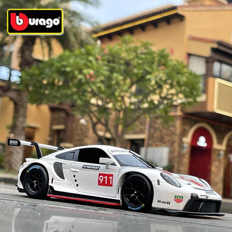 Porsche 911 RSR