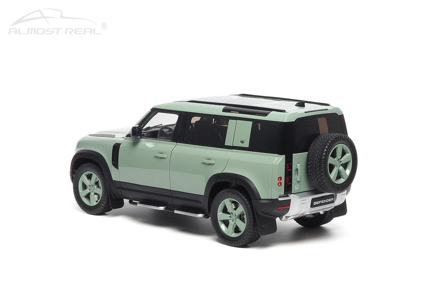 Land Rover Defender 90