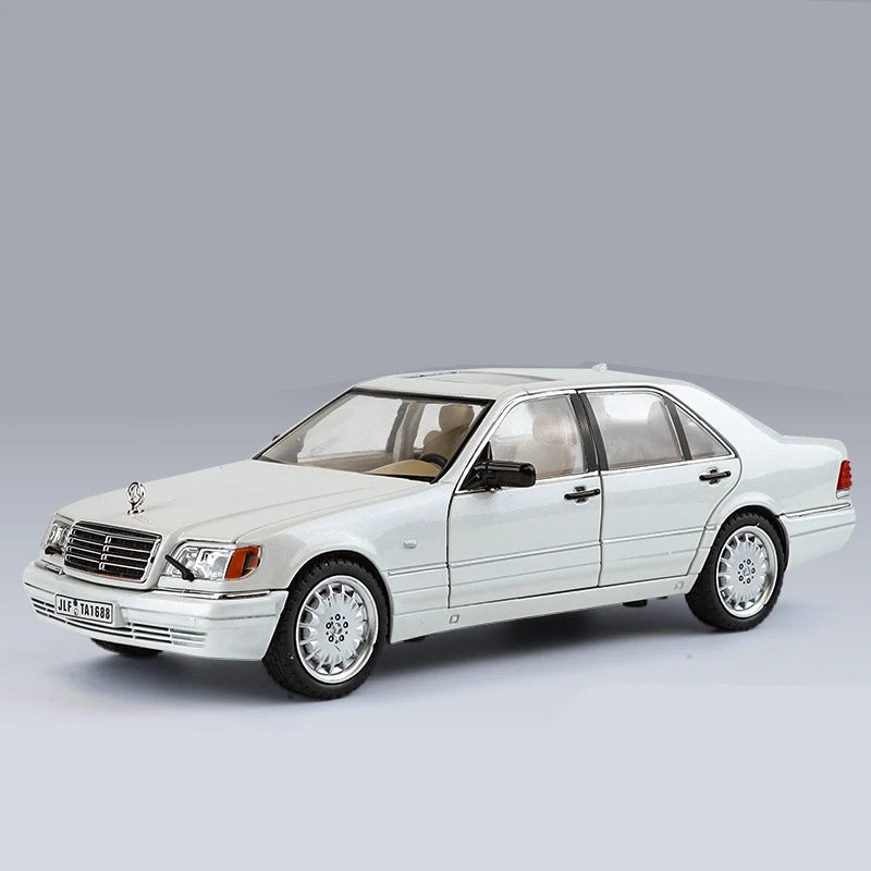 Mercedes-Benz S-Class W140 S320 SEL
