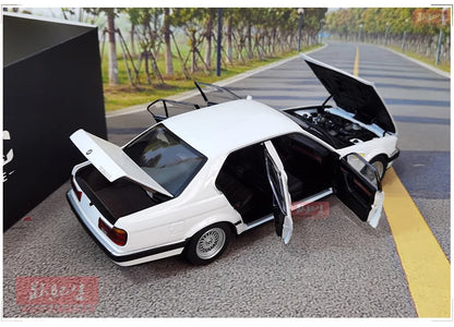 BMW 7 Series 730i E32 (1986)