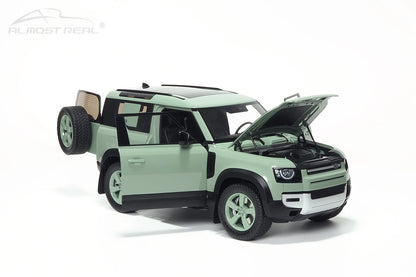 Land Rover Defender 90