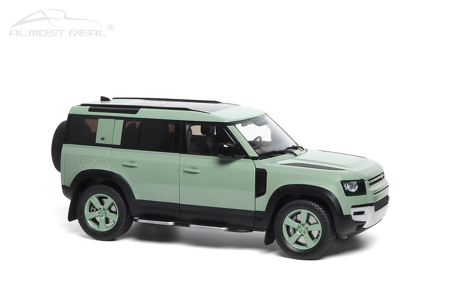 Land Rover Defender 90