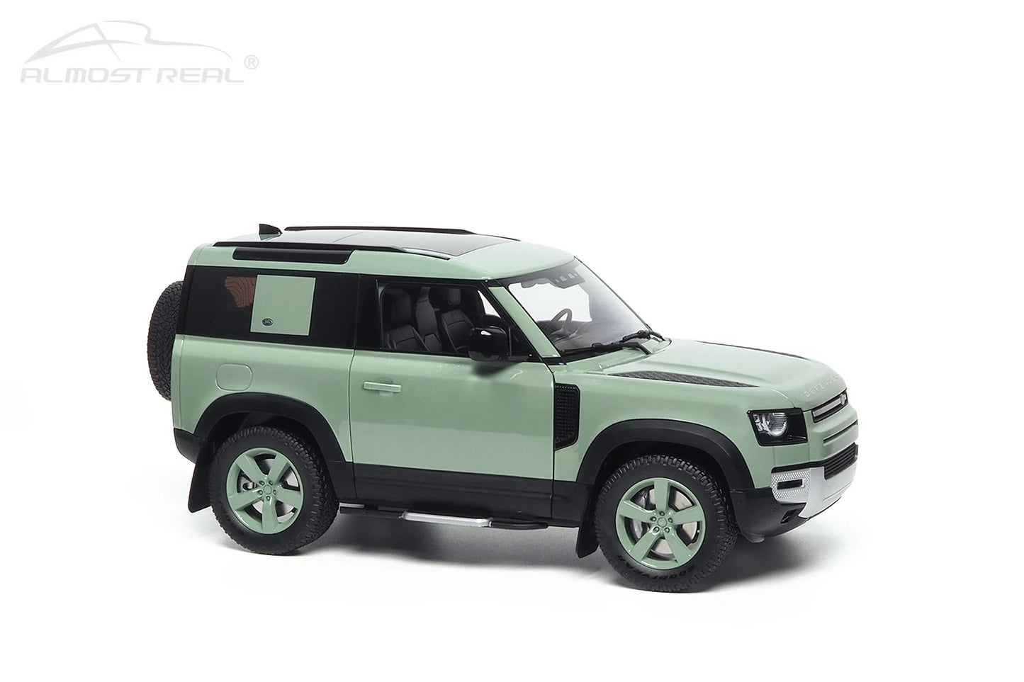 Land Rover Defender 90