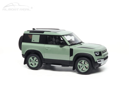 Land Rover Defender 90