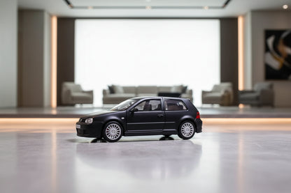 Volkswagen Golf GTI R32