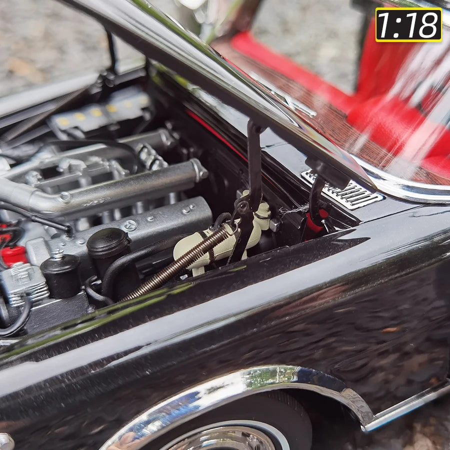 Mercedes-Benz 600 Pullman W100