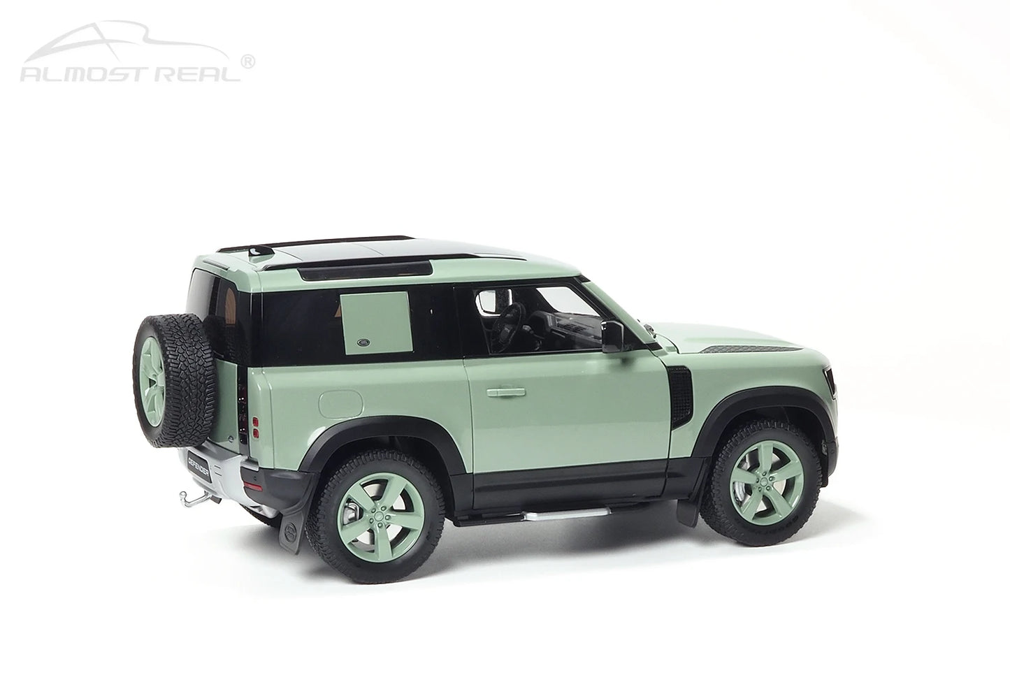 Land Rover Defender 90
