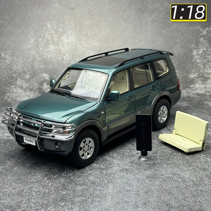 Mitsubishi Pajero V73