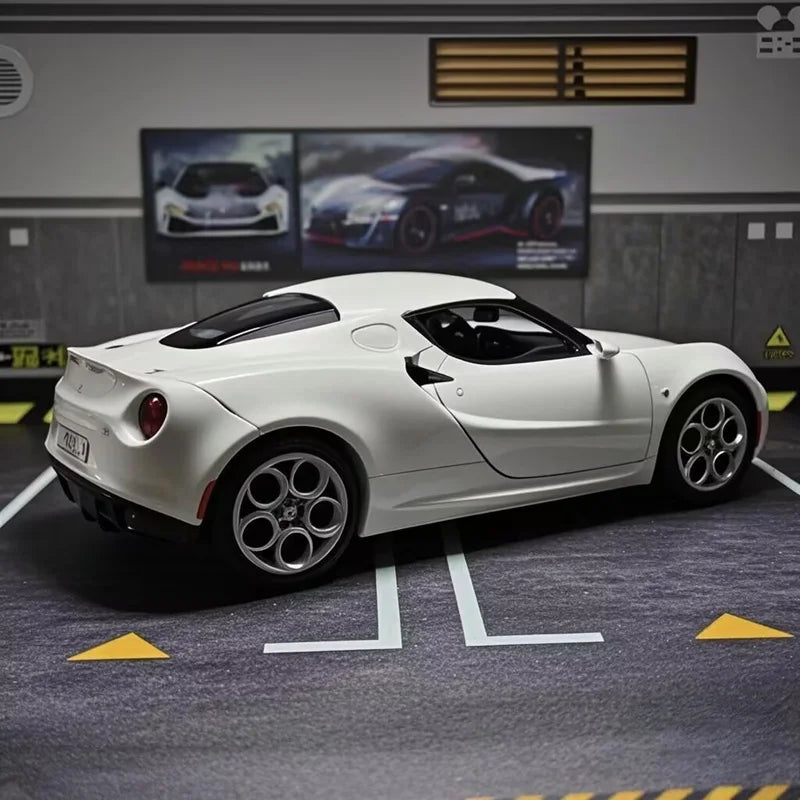 Alfa Romeo 4C Coupe